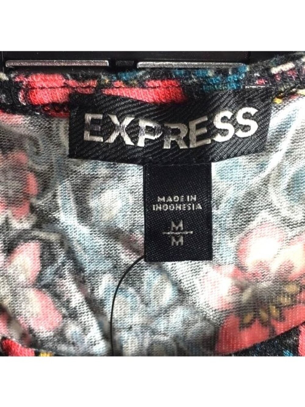 Express Womens Cami Crop Top Black Multicolored Floral Spaghetti Straps Size M/M - Picture 3 of 5